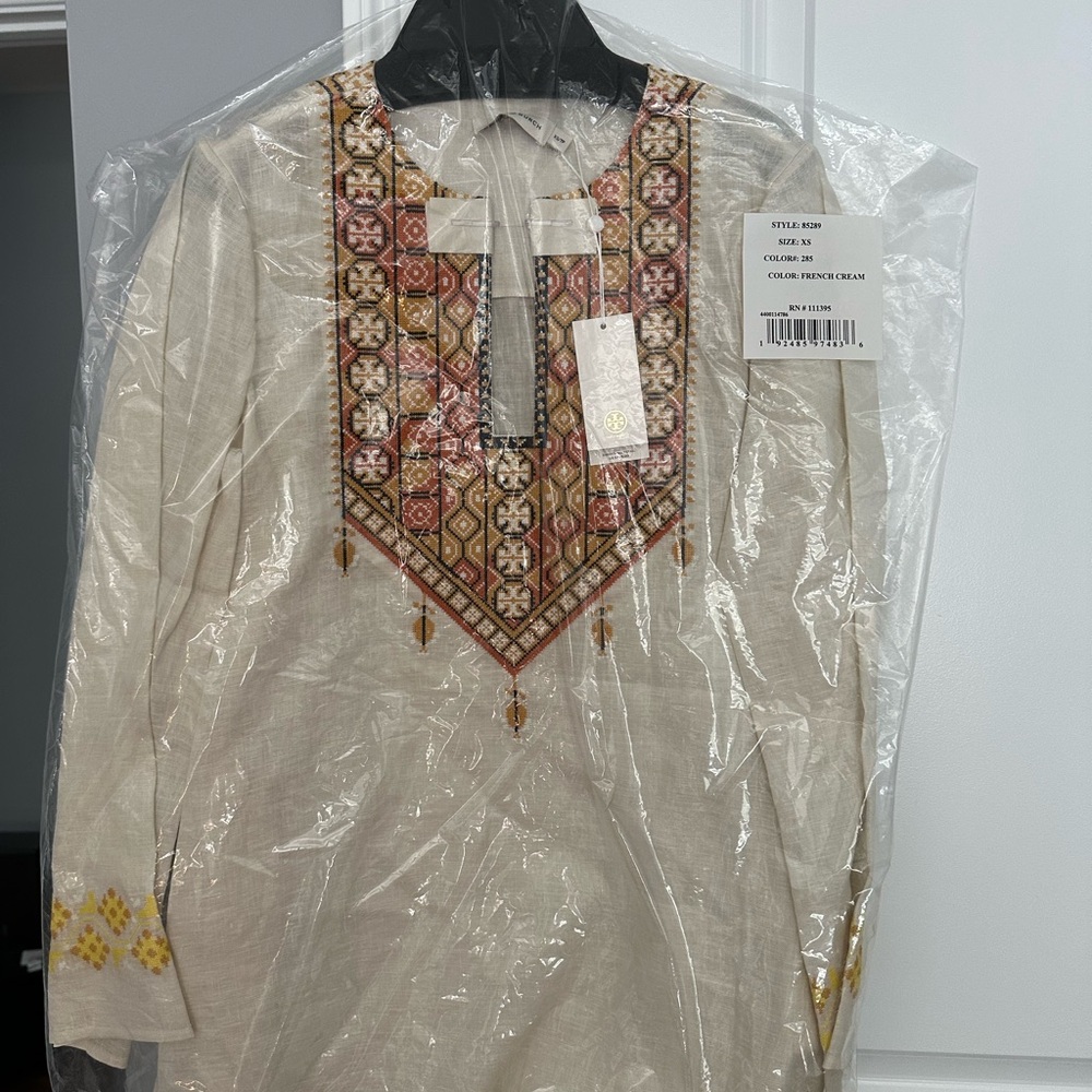 Tory Burch Beach Coverup LOT - Picture 11 of 11